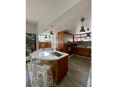 Casa en arriendo en El Poblado, Medellín · foto 8 de 20