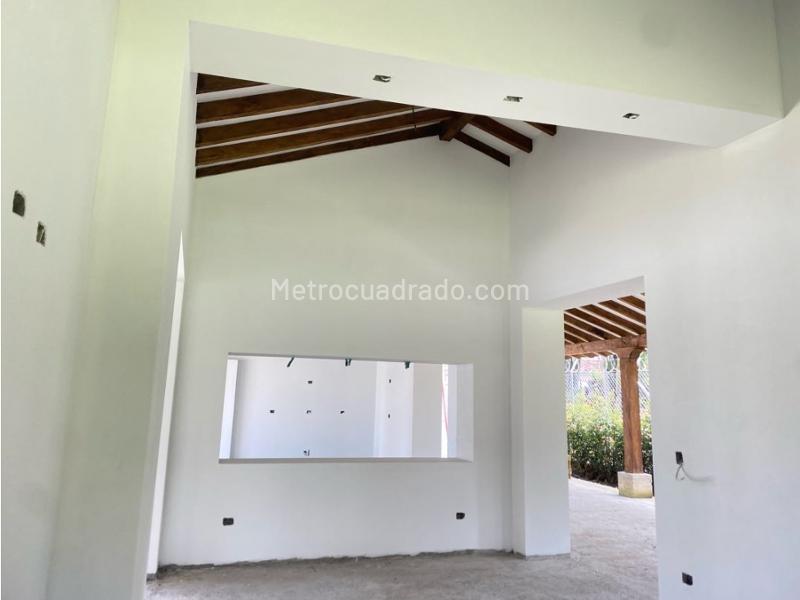 1BR House in Llanogrande (1200 m²) - 3