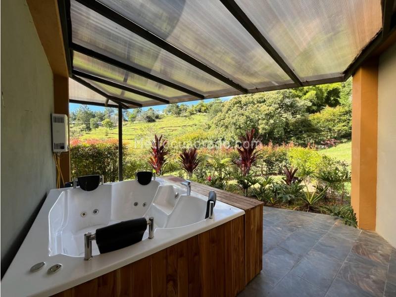 3BR House in San Antonia De Pereira (3500 m²) - 2