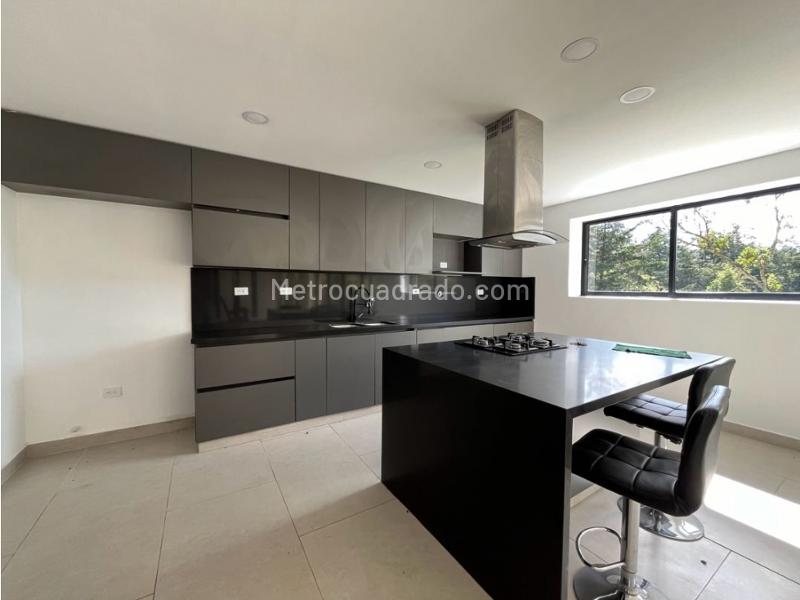 3BR House in San Antonia De Pereira (3500 m²) - 3