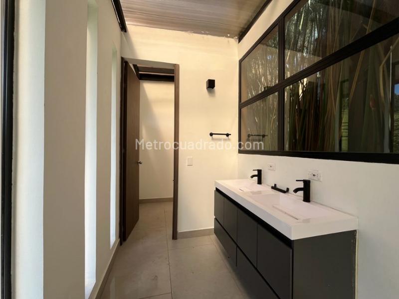 3BR House in San Antonia De Pereira (3500 m²) - 5