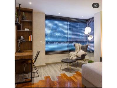 Apartamento de 3 alcobas en arriendo en El Poblado, Medellín, 220 m² · foto 2 de 14