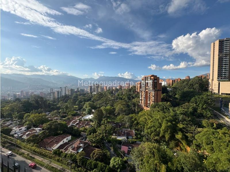 Apartamento Espectacular en Venta en El Poblado - 3