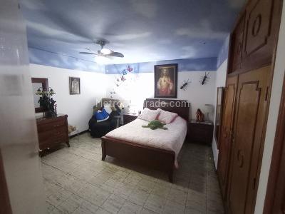 Casa de 5 alcobas en venta en El Salvador, Medellín, 176 m² · foto 15 de 20