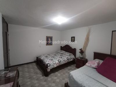 Casa de 5 alcobas en venta en El Salvador, Medellín, 176 m² · foto 18 de 20