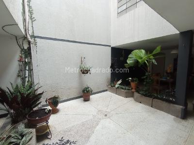 Casa de 5 alcobas en venta en El Salvador, Medellín, 176 m² · foto 19 de 20