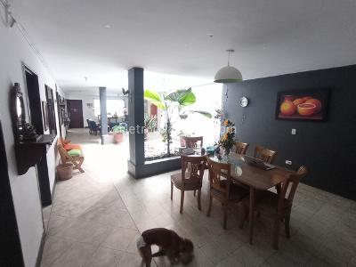 Casa de 5 alcobas en venta en El Salvador, Medellín, 176 m² · foto 3 de 20