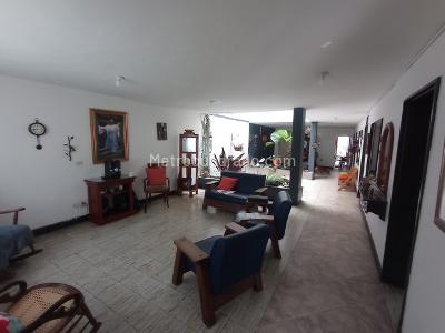 Casa de 5 alcobas en venta en El Salvador, Medellín, 176 m² · foto 5 de 20