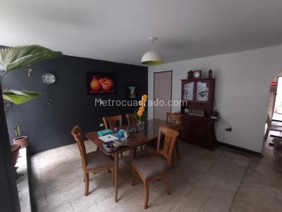 Casa de 5 alcobas en venta en El Salvador, Medellín, 176 m² · foto 6 de 20