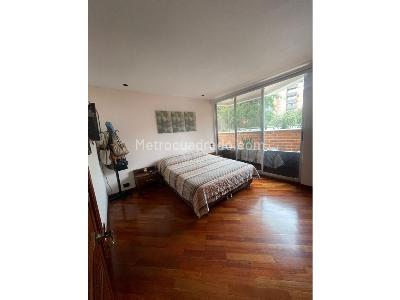 Apartamento de 3 alcobas en venta en El Poblado, Medellín, 207 m² · foto 8 de 20