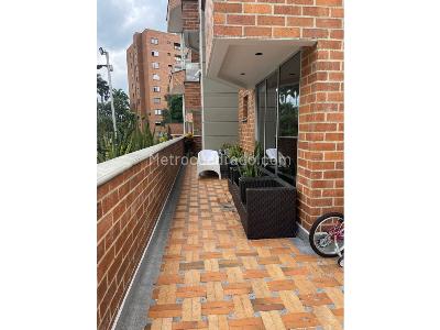 Apartamento de 3 alcobas en venta en El Poblado, Medellín, 207 m² · foto 17 de 20