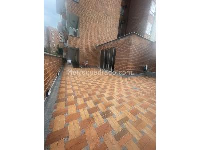 Apartamento de 3 alcobas en venta en El Poblado, Medellín, 207 m² · foto 19 de 20