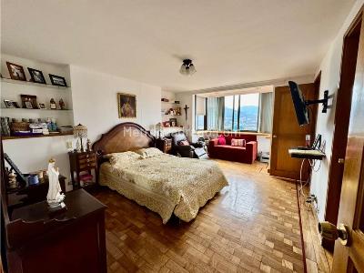 Apartamento de 4 alcobas en venta en El Poblado, Medellín, 287 m² · foto 16 de 20