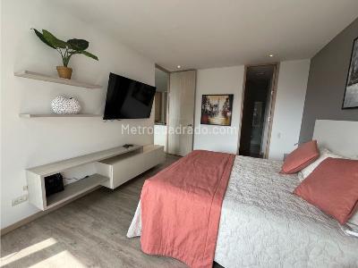 Apartamento de 2 alcobas en venta en El Poblado, Medellín, 88 m² · foto 17 de 20