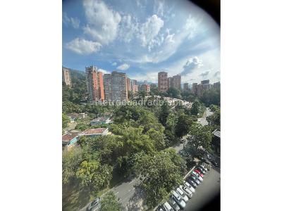 Apartamento de 2 alcobas en venta en El Poblado, Medellín, 88 m² · foto 20 de 20