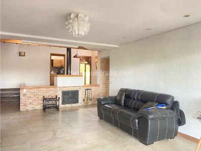 Casa de 5 alcobas en venta en Llanogrande, Rionegro, 320 m² · foto 7 de 17