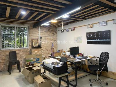 Casa de 5 alcobas en venta en Llanogrande, Rionegro, 320 m² · foto 15 de 17