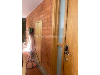 Casa de 3 alcobas en venta en Poblado San Lucas, Medellín, 402 m² · foto 9 de 20