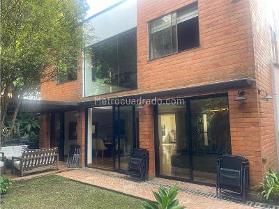 Casa de 3 alcobas en venta en Poblado San Lucas, Medellín, 402 m² · foto 18 de 20