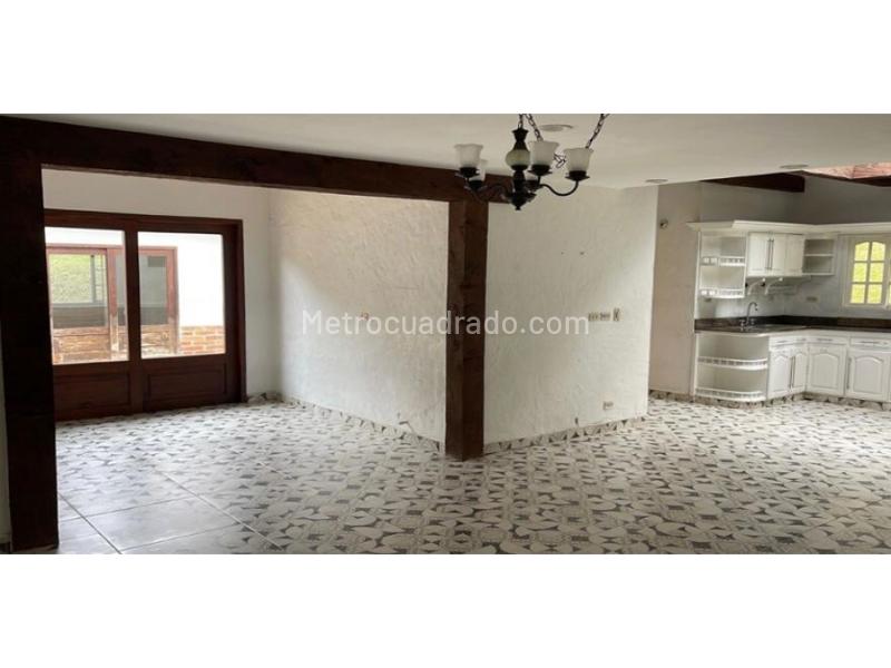 5BR House in La Fe (5238 m²) - 3