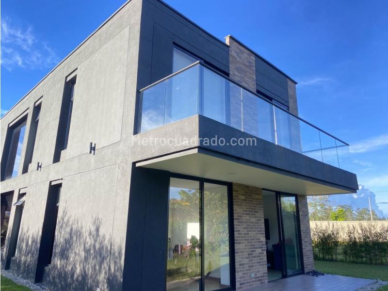 Casa en Arriendo, Llanogrande, Rionegro - 2