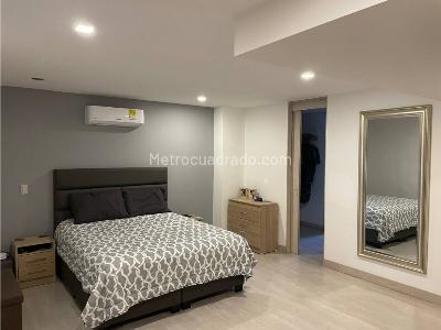Apartamento en arriendo en Poblado, Medellín · foto 3 de 20