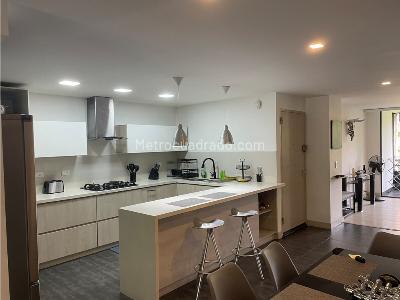 Apartamento en arriendo en Poblado, Medellín · foto 17 de 20