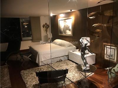 Apartamento de 1 alcoba en venta en Poblado San Lucas, Medellín, 174 m² · foto 12 de 20