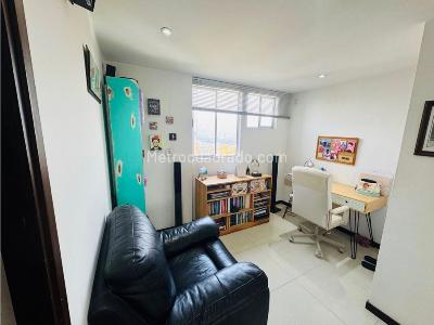 Apartamento en venta en El Poblado, Medellín · foto 6 de 17