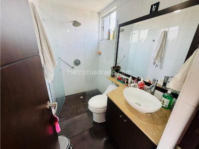Apartamento en venta en El Poblado, Medellín · foto 7 de 17