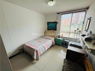 Apartamento en venta en El Poblado, Medellín · foto 11 de 17