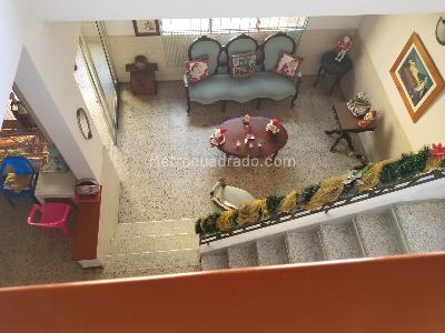 Casa de 4 alcobas en venta en Los Colores, Medellín, 181 m² · foto 7 de 14