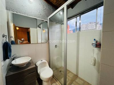 Apartamento de 4 alcobas en venta en Poblado San Lucas, Medellín, 157 m² · foto 10 de 20