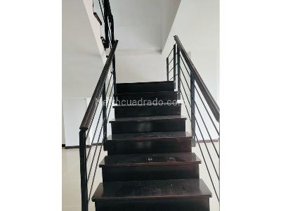 Apartamento de 3 alcobas en arriendo en Laureles, Medellín, 230 m² · foto 12 de 18