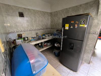 Casa de 3 alcobas en venta en Comuneros, Cali, 105 m² · foto 3 de 10