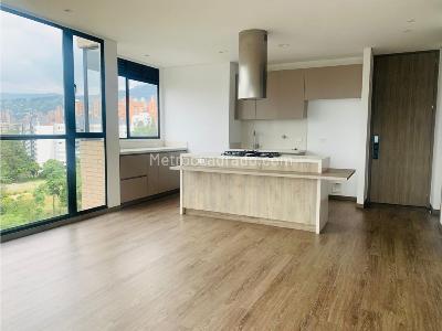 Apartamento de 2 alcobas en arriendo en Los Balsos, Medellín, 87 m² · foto 5 de 15