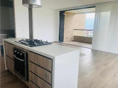 Apartamento de 2 alcobas en arriendo en Los Balsos, Medellín, 87 m² · foto 12 de 15