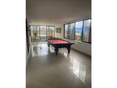 Apartamento en arriendo en Los Gonzales, Medellín · foto 3 de 13
