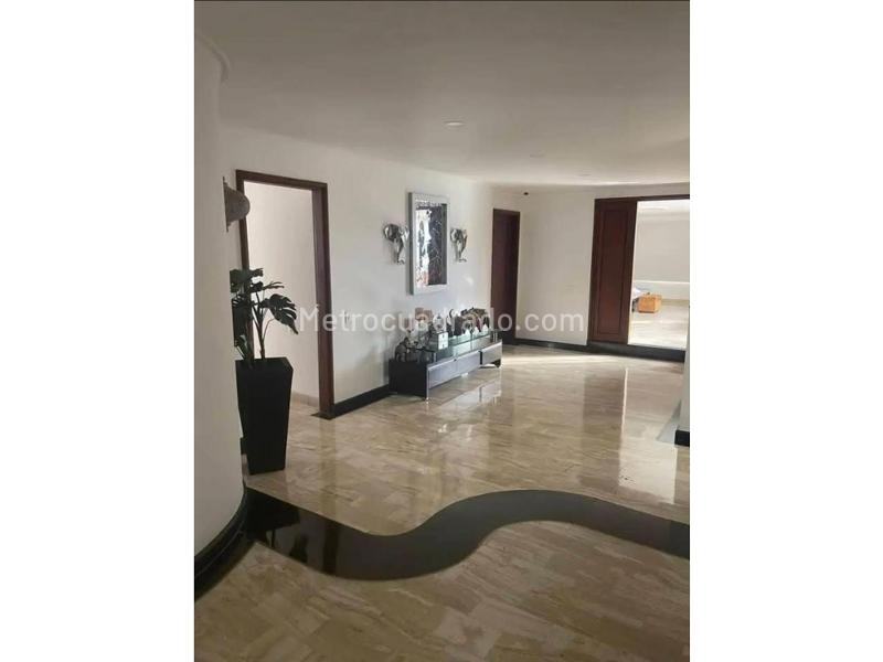 Penthouse de Lujo con Terraza Privada en Los Gonzales - 7