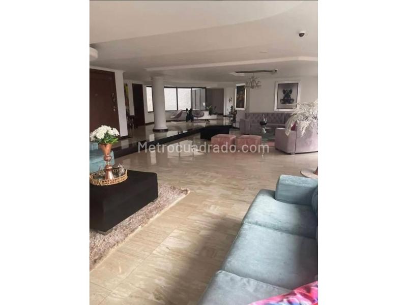 Penthouse de Lujo con Terraza Privada en Los Gonzales - 8