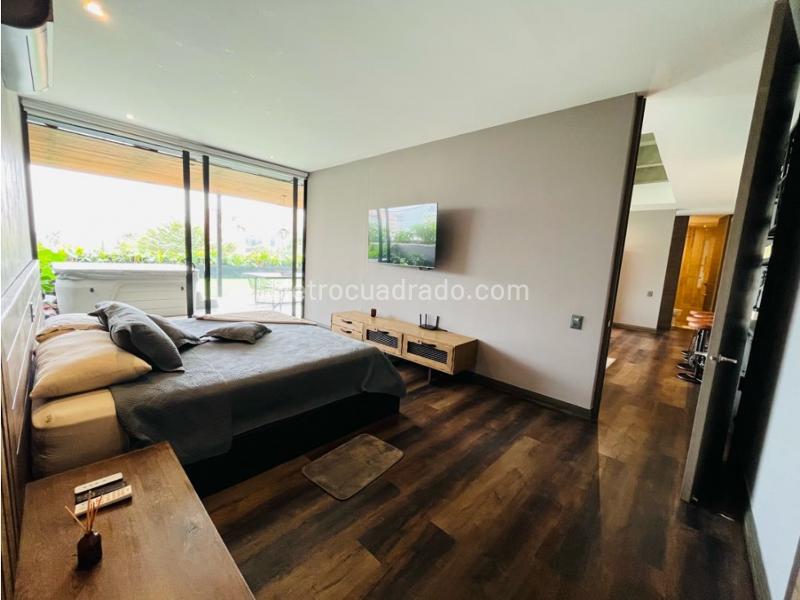 Cozy 2BR Apartment in Poblado San Lucas - 2