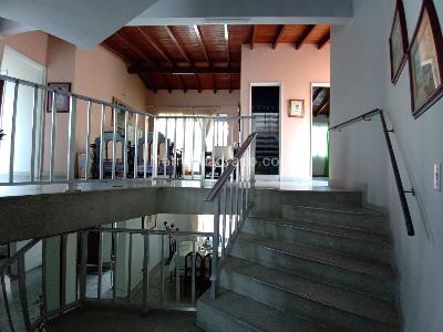 Casa de 5 alcobas en venta en La Castellana, Medellín, 320 m² · foto 6 de 20