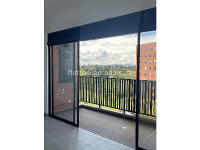 Apartamento de 2 alcobas en venta en Barro Blanco, Rionegro, 59 m² · foto 2 de 13
