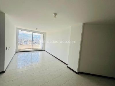 Apartamento de 4 alcobas en venta en Loma Del Indio, Medellín, 83 m² · foto 4 de 20