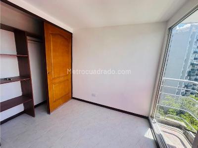 Apartamento de 4 alcobas en venta en Loma Del Indio, Medellín, 83 m² · foto 16 de 20
