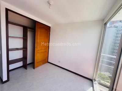 Apartamento de 4 alcobas en venta en Loma Del Indio, Medellín, 83 m² · foto 18 de 20