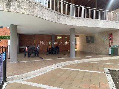Apartamento en venta en Caney, Cali · foto 6 de 16