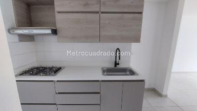 Apartamento de 3 alcobas en venta en Aves Maria, Sabaneta, 84 m² · foto 3 de 20