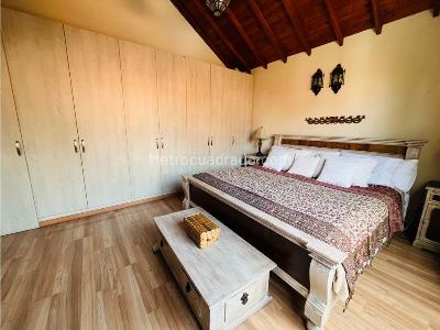 Casa de 3 alcobas en venta en Poblado San Lucas, Medellín, 350 m² · foto 17 de 20