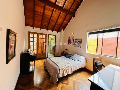 Casa de 3 alcobas en venta en Poblado San Lucas, Medellín, 350 m² · foto 18 de 20